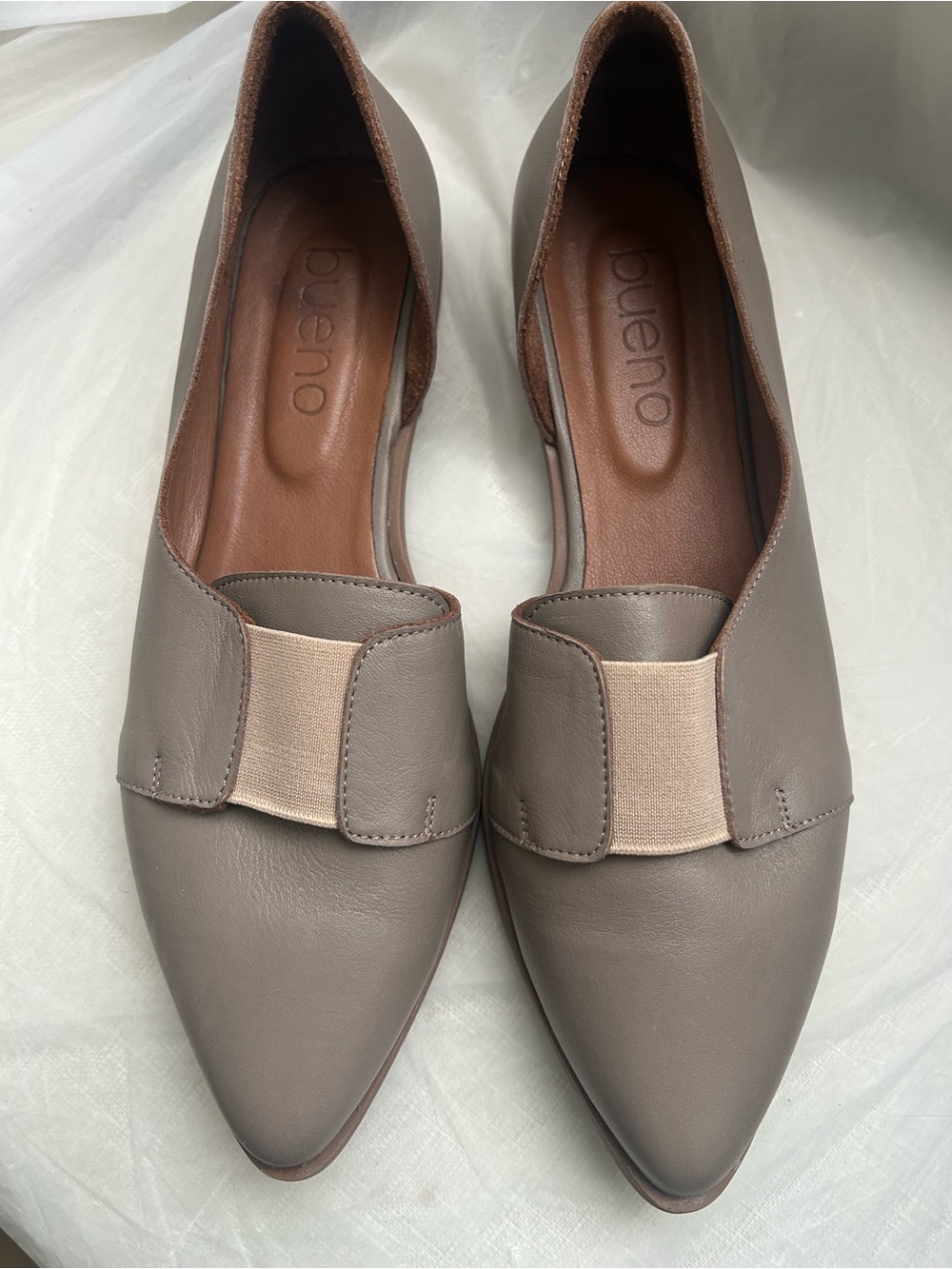Bueno  Pointed Slip-On Loafers Size 39
